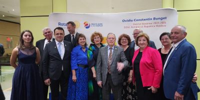 Réunion du comité de district et des gouverneurs adjoints