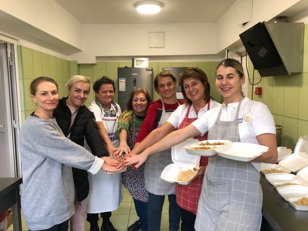 Masa săracilor Rotary Art Nouveau